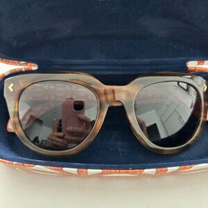 NEW Stella & Dot tortoise shell neutral sunglasses/sunshades